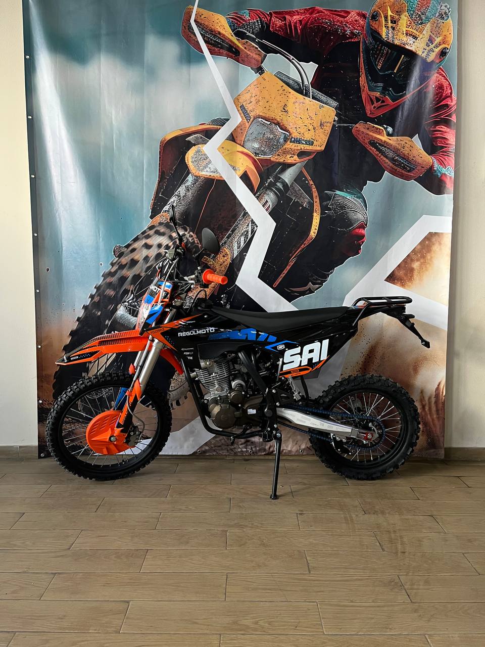 Мотоцикл Regulmoto SAI 200 (Черный/Оранжевый)
