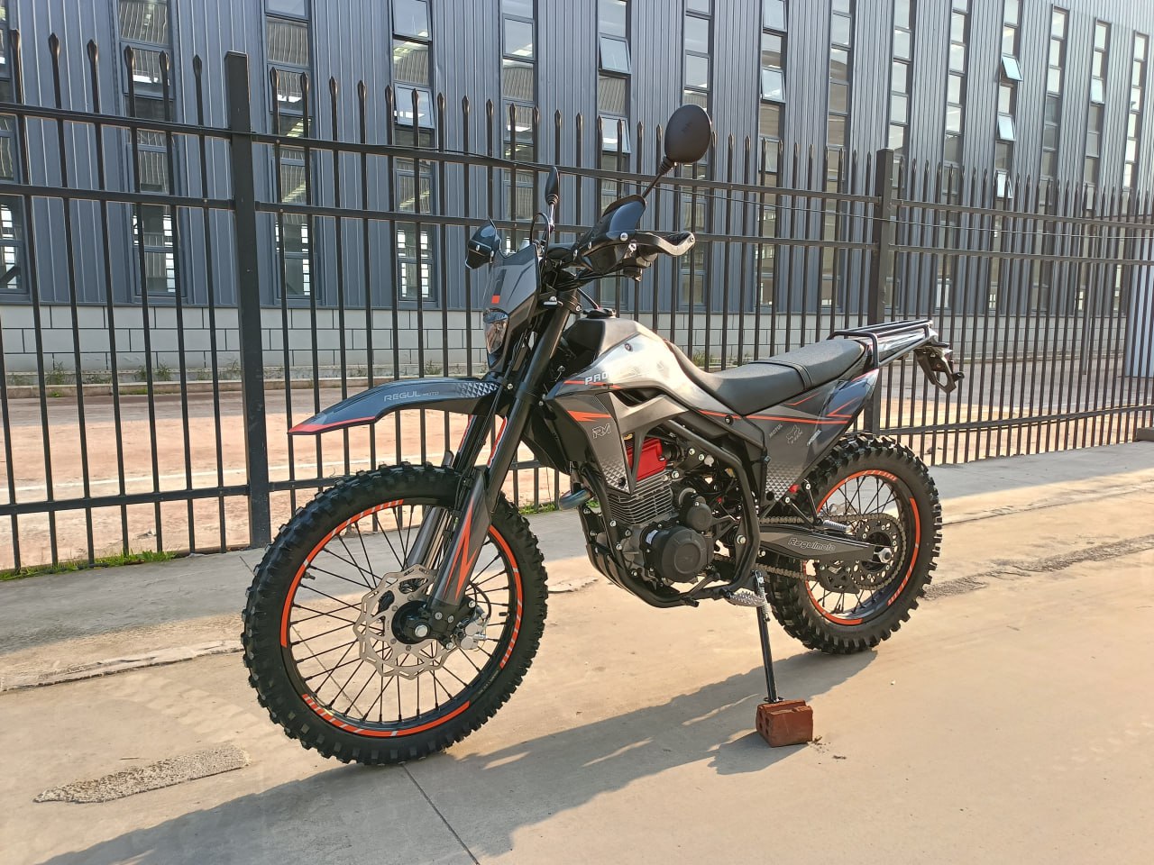 Мотоцикл Regulmoto CR-X PRO (Оранжевый/Серый)