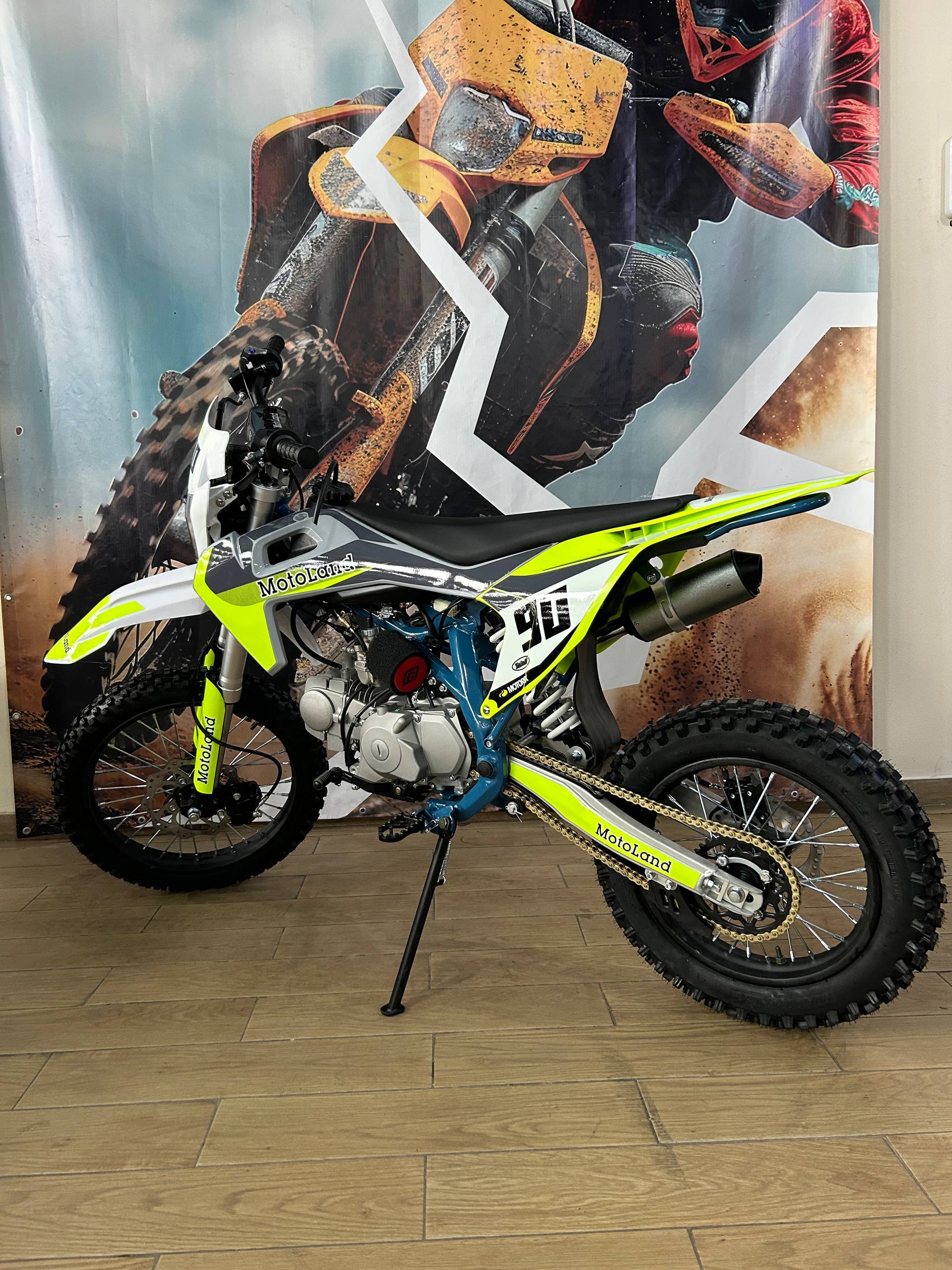 Питбайк Motoland TCX125E 17/14 зеленый 