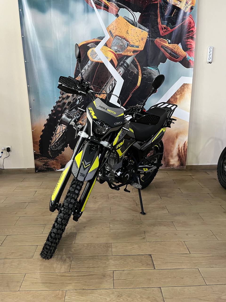 Мотоцикл Regulmoto Grizzly