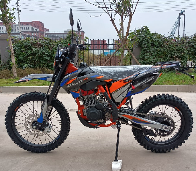Мотоцикл Regulmoto ATHLETE PRO 300 (4 valves) 6 передач (Черный/Оранжевый/Синий)