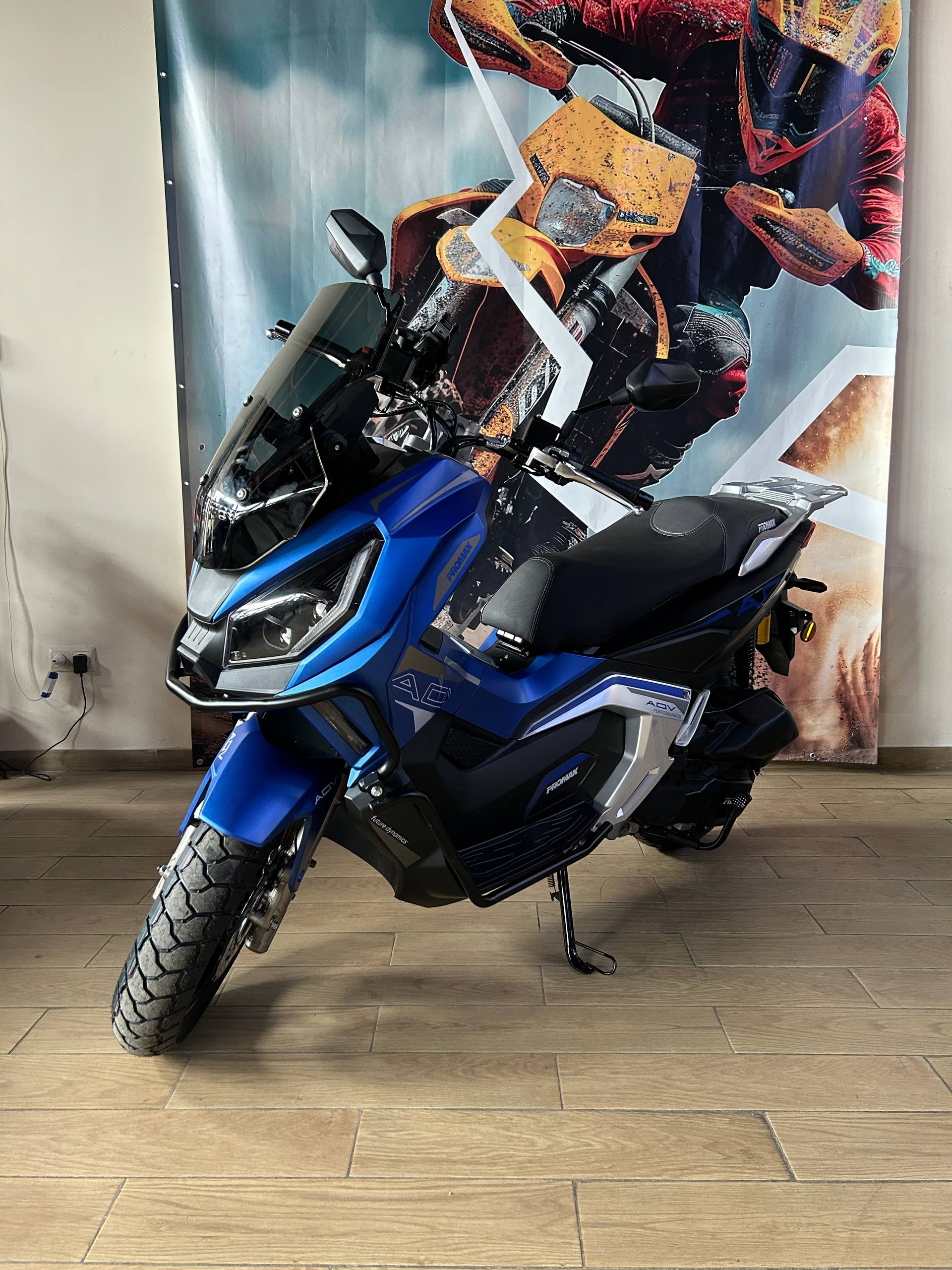 Скутер PROMAX HONDA ADV 250(49) Инжектор