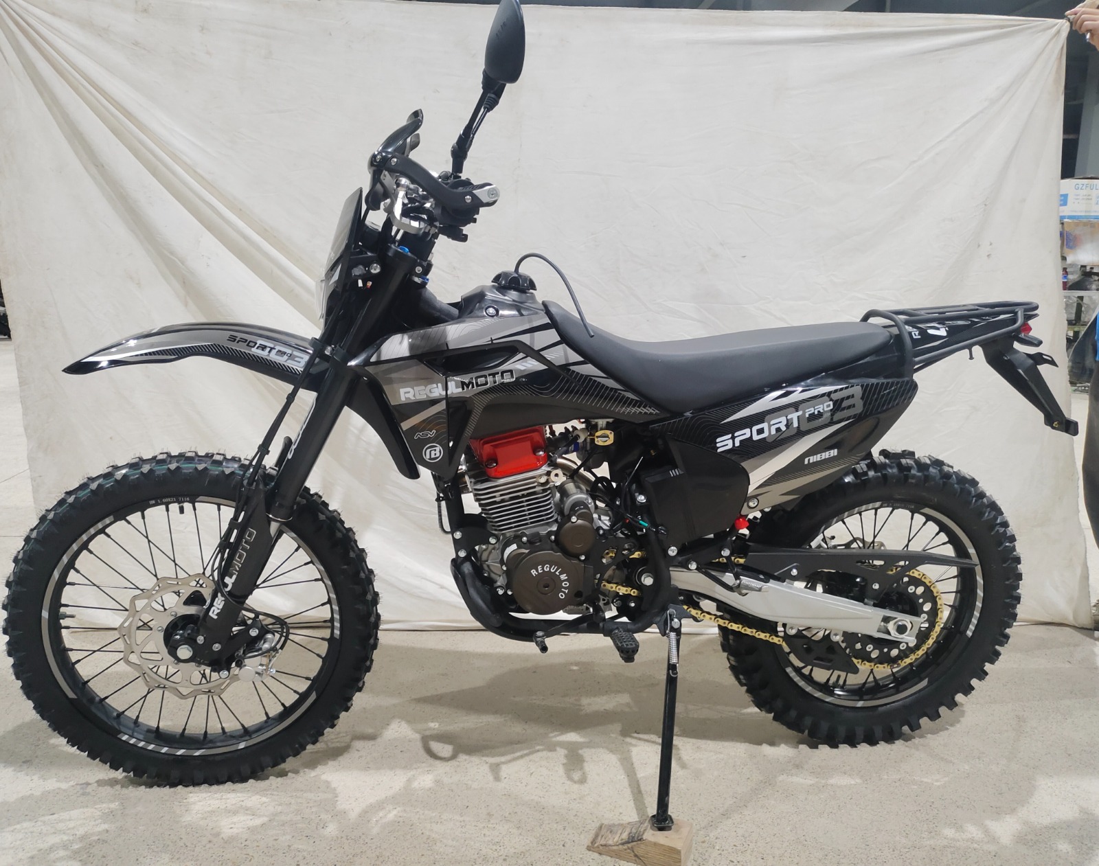 Мотоцикл Regulmoto Sport-003 PR PRO 300 (4 valves) 6 передач (Черный)