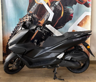 Скутер VMC INFINITY Инжектор СЕРИЯ T1700 (Черный матовый)